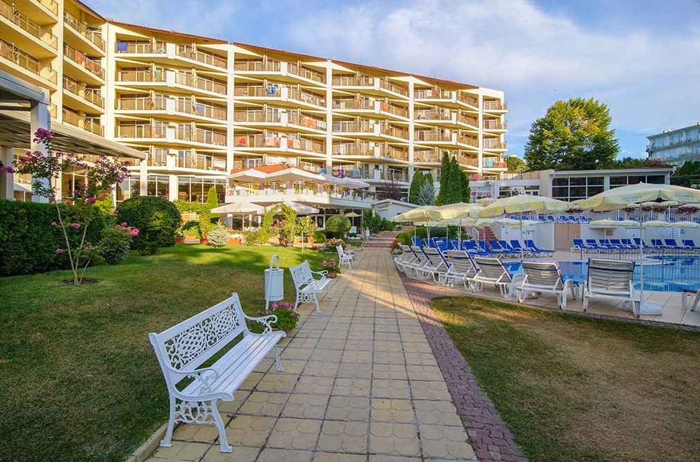 Hotel Madara Park 4*