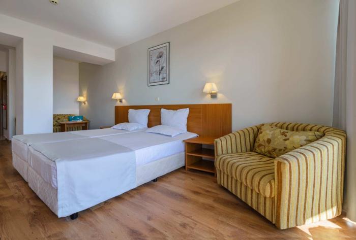 Madara Park Hotel 4*