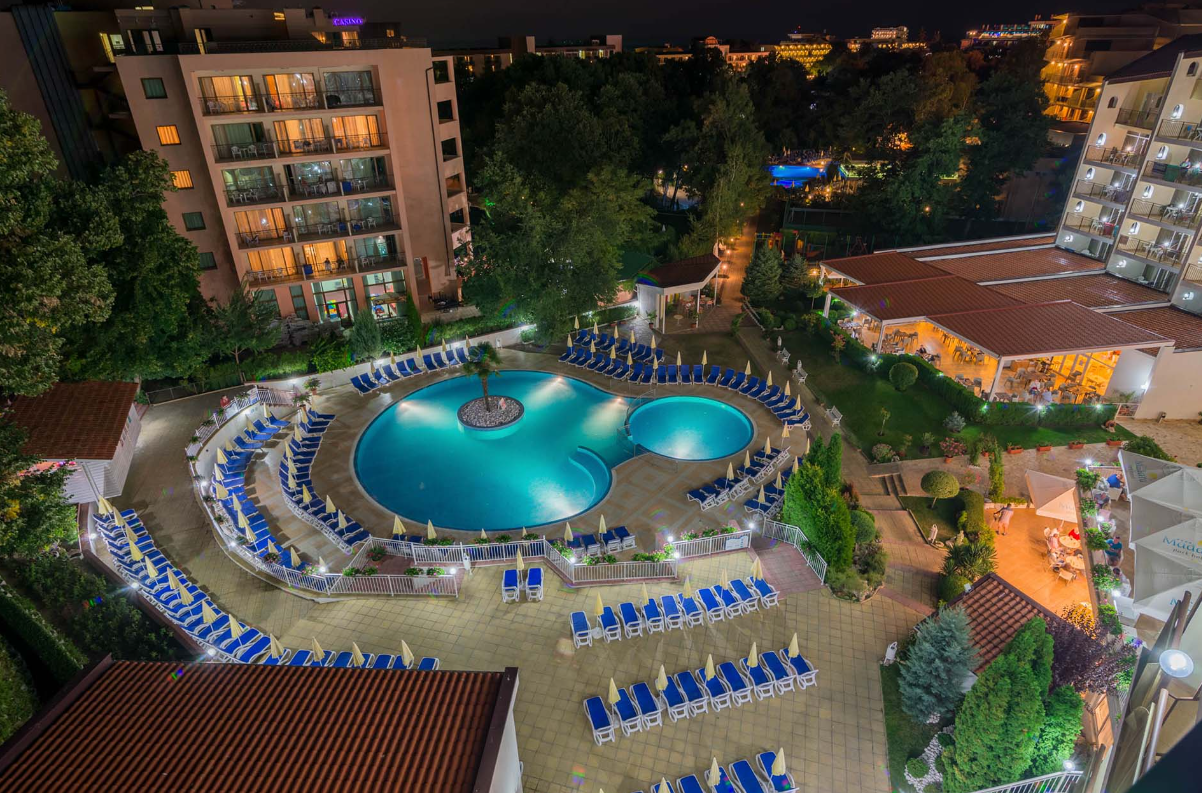 Hotel Madara Park
